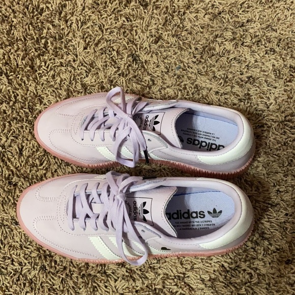 💜 Adidas Pastel Sneakers 💜 - Picture 3 of 4